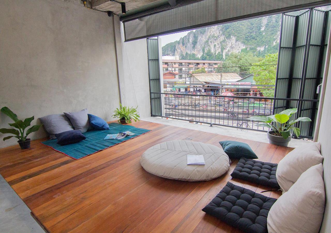 Tan Hostel X Cafe , Aonang Beach (Adults Only) Ao Nang Zewnętrze zdjęcie